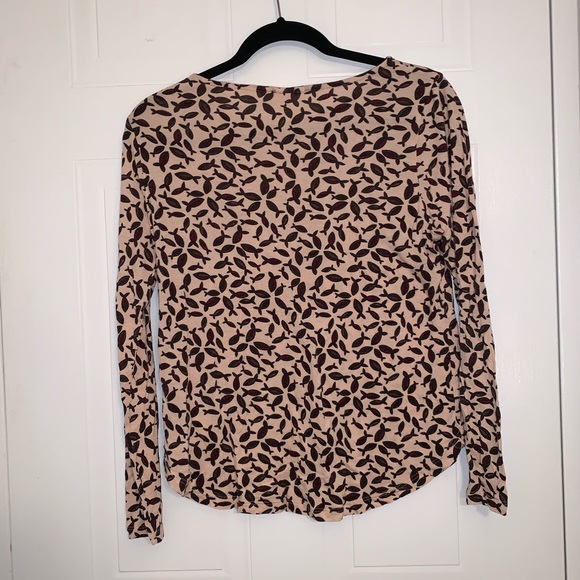 Patterned Top - Picture 2 of 2